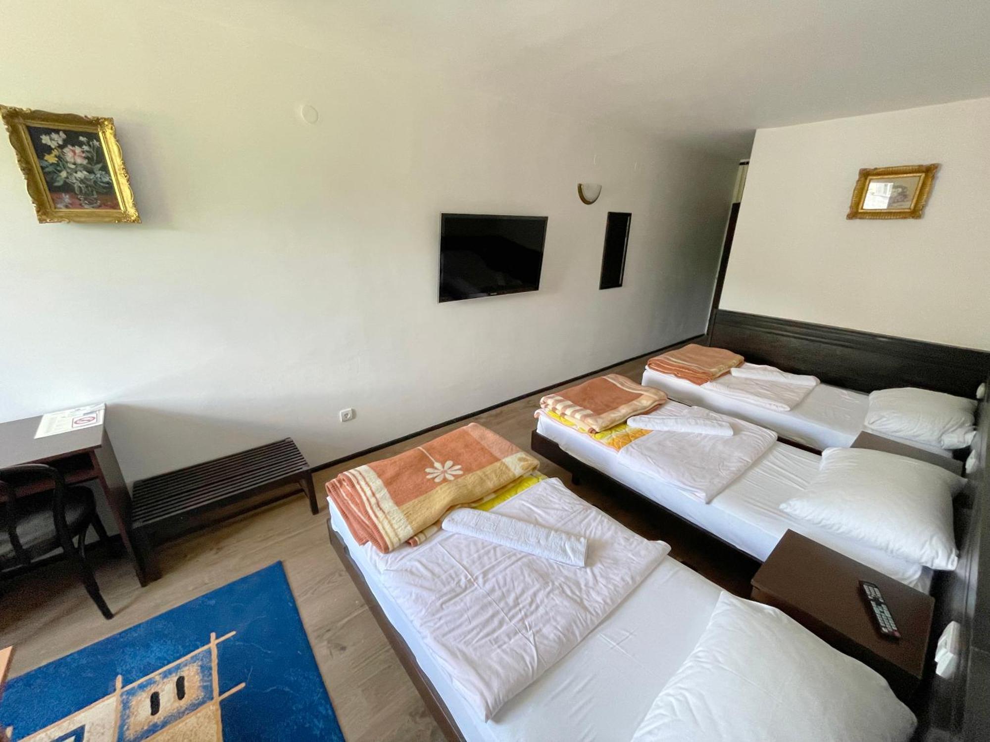 Hotel Komovi Andrijevica Zimmer foto